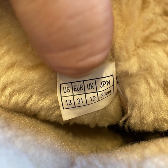 Fake UGG boots - Picture 4 of 7